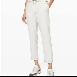 Lululemon on the fly pant